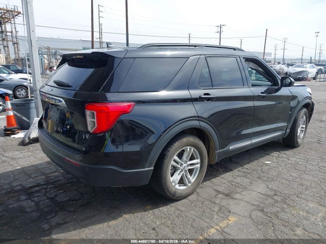 Ford EXPLORER XLT 2023 1FMSK7DH4PGB86716 Image 4