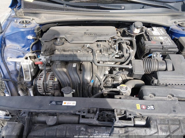 KMHLM4AG8NU313538 Hyundai ELANTRA SEL