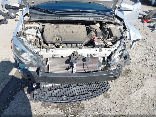 Toyota Corolla Le Plus 2015 5YFBURHE1FP209442 Image 10