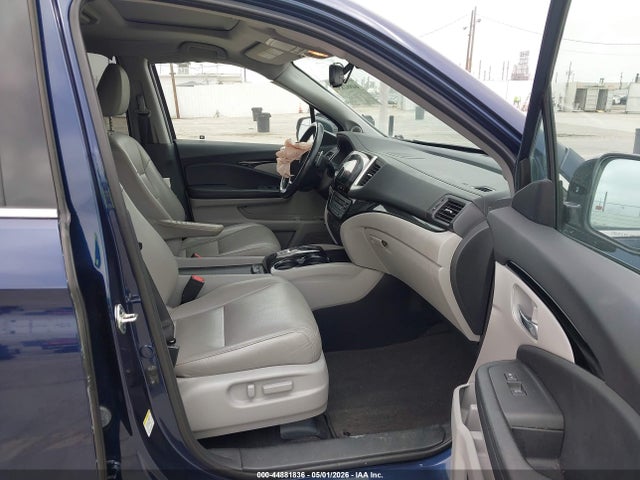 5FNYF5H92GB053831 Honda Pilot Touring