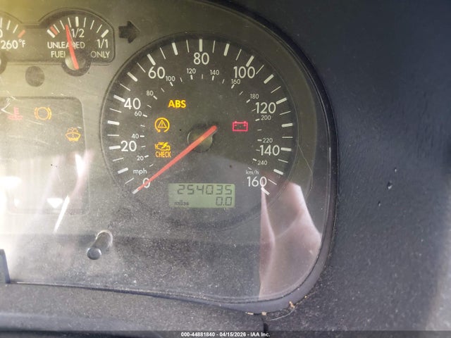 Aukcja sprzedaży 2000 Volkswagen Golf Gls 1.8l Turbo, vin: WVWGH21J3YW497399, numer aukcji: 44881840