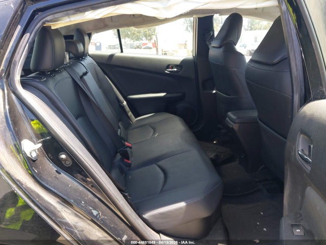 JTDKARFU7H3532859 Toyota Prius Four Touring