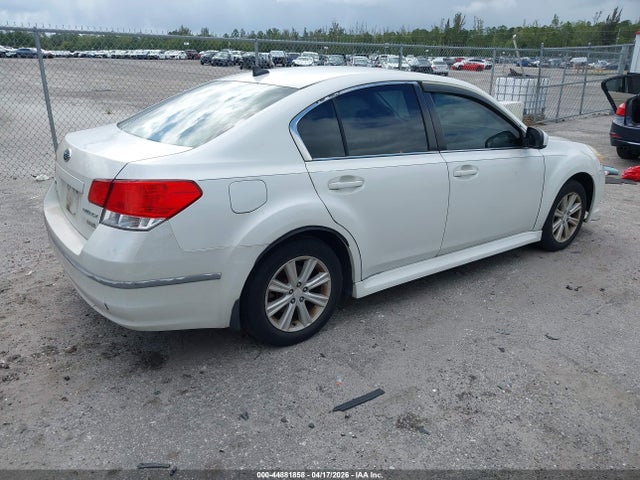 44881858 :رقم المزاد ، 4S3BMBH67B3222229 vin ، 2011 Subaru Legacy 2.5i Premium مزاد بيع