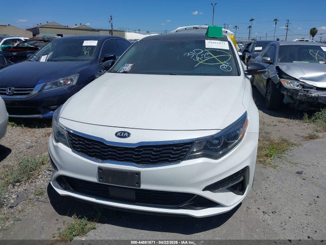 5XXGW4L22KG373494 KIA Optima Sx Turbo