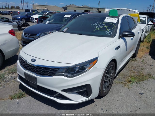 5XXGW4L22KG373494 KIA Optima Sx Turbo