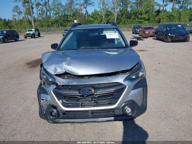 44881874 :رقم المزاد ، 4S4BTADC4P3223768 vin ، 2023 Subaru Outback Premium مزاد بيع