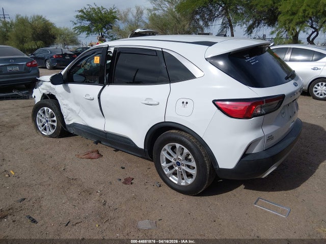 Ford ESCAPE SE 2020 1FMCU0G65LUC39757 Image 3