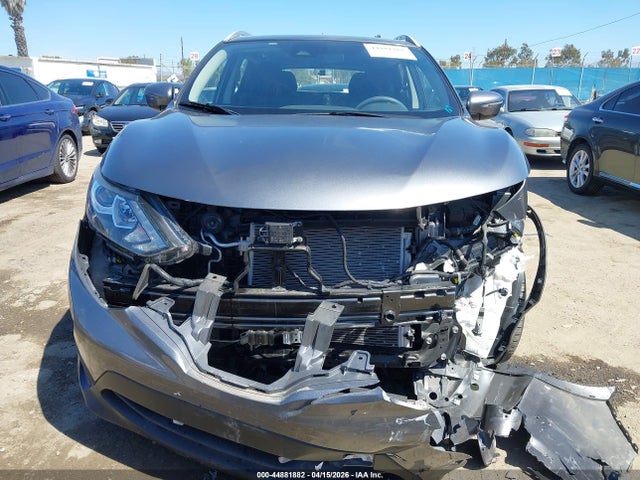 JN1BJ1CP9KW218980 Nissan Rogue Sport Sv