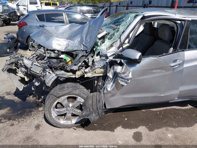 3CZRU6H34HG701851 Honda HR-V LX