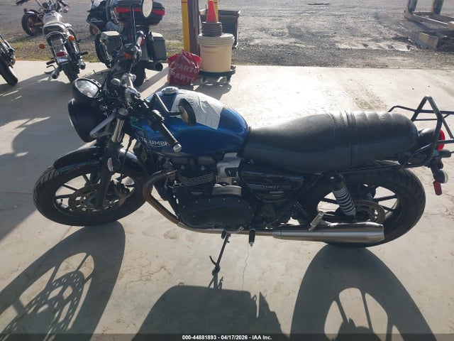 SMTD31G79NTAF6266 Triumph Motorcycle Street Twin