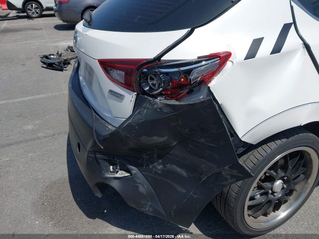 44881898 :رقم المزاد ، JM1BM1L78E1207104 vin ، 2014 Mazda Mazda3 I Touring مزاد بيع
