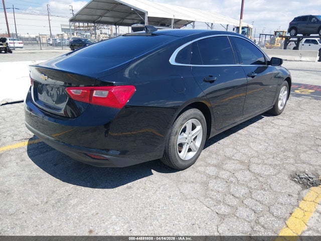 2021 CHEVROLET MALIBU 1G1ZC5ST8MF001623 Photo 3