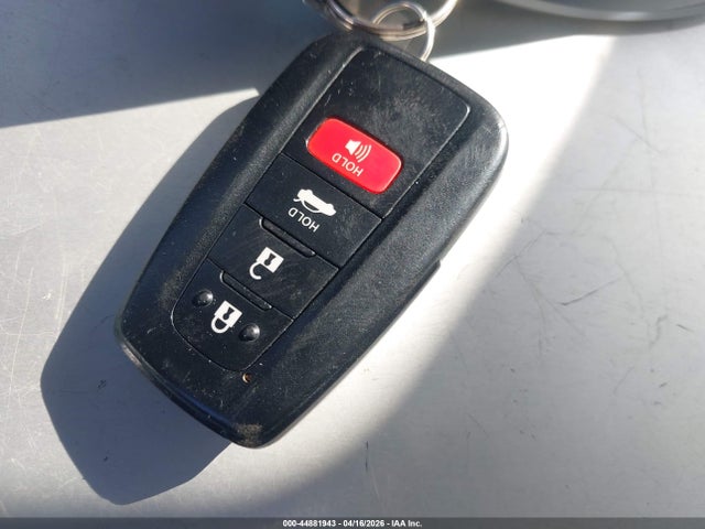 JTDEAMDE1MJ018815 Toyota Corolla Hybrid Le