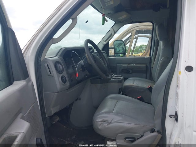 44881967 :رقم المزاد ، 1FDWE3FS2GDC54863 vin ، 2016 Ford E-350 Cutaway مزاد بيع
