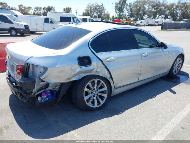 2014 Bmw 528i Xdrive მანქანა იყიდება აუქციონზე, vin: WBA5A7C5XED619401, აუქციონის ნომერი: 44881968