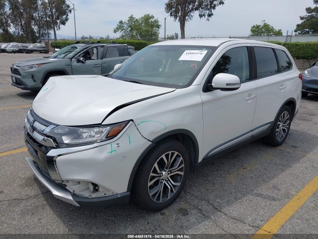 JA4AD3A31JZ039934 Mitsubishi Outlander Se