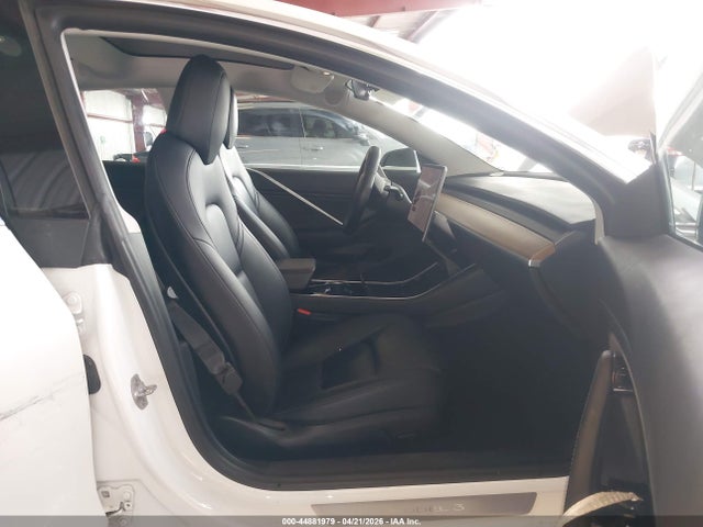Aukcja sprzedaży 2018 Tesla Model 3 Long Range/mid Range, vin: 5YJ3E1EA7JF162653, numer aukcji: 44881979