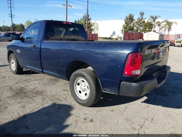2018 RAM 1500 3C6JR6DG8JG323589 Photo 2