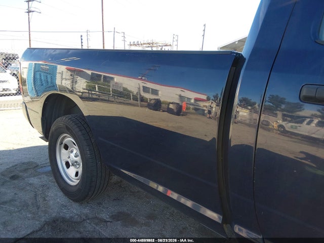 3C6JR6DG8JG323589 RAM 1500 Tradesman 4x2 8&#039; Box