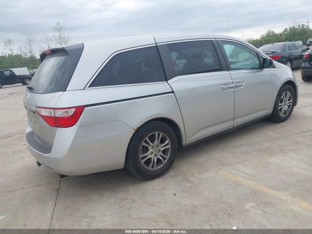 2011 HONDA ODYSSEY 5FNRL5H43BB082085 Photo 3