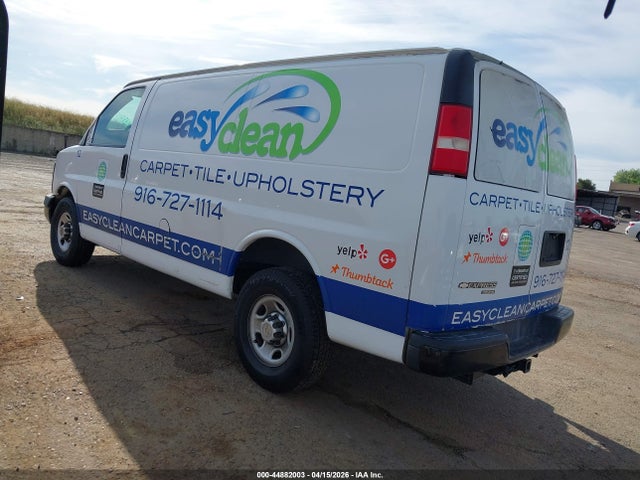 2013 CHEVROLET EXPRESS 2500 1GCWGFCA5D1124004 Photo 2