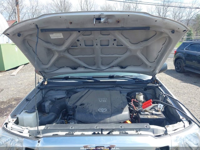 44882004 :رقم المزاد ، 5TEUU4EN0AZ717274 vin ، 2010 Toyota Tacoma Base V6 مزاد بيع