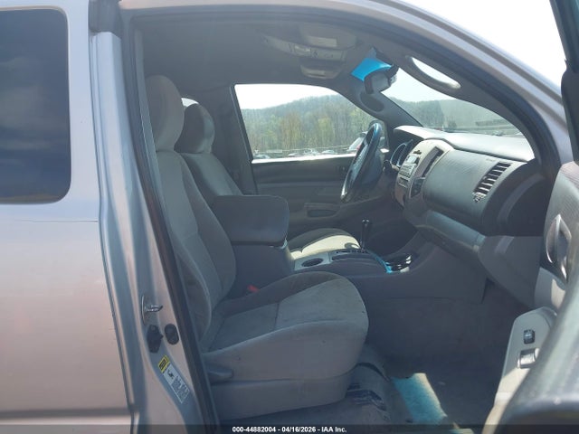 44882004 :رقم المزاد ، 5TEUU4EN0AZ717274 vin ، 2010 Toyota Tacoma Base V6 مزاد بيع