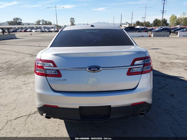 Продажа на аукционе авто 2018 Ford Taurus Se, vin: 1FAHP2D81JG134038, номер лота: 44882006