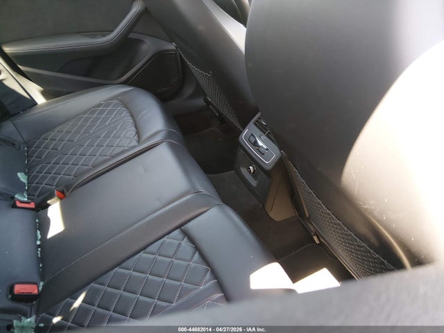 44882014 :رقم المزاد ، WAUC4AF42JA234635 vin ، 2018 Audi S4 3.0t Premium Plus مزاد بيع