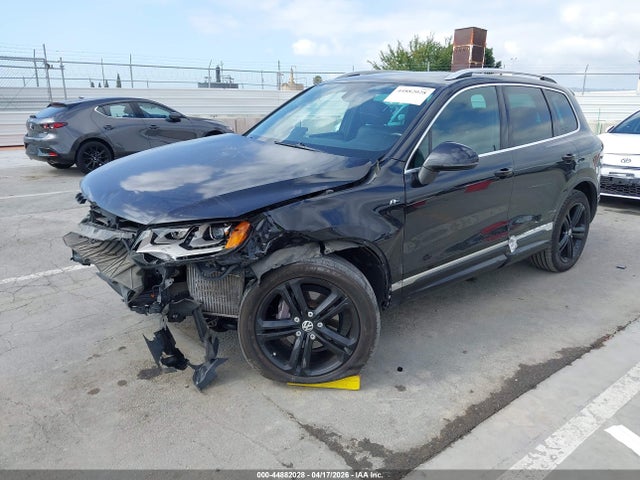 44882028 :رقم المزاد ، WVGDP9BP9ED005074 vin ، 2014 Volkswagen Touareg Tdi R-line مزاد بيع