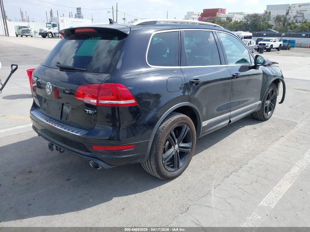 44882028 :رقم المزاد ، WVGDP9BP9ED005074 vin ، 2014 Volkswagen Touareg Tdi R-line مزاد بيع