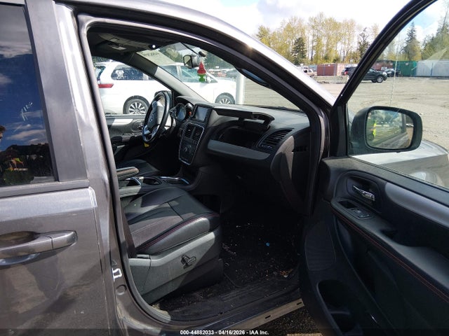 2C4RDGEG6JR147442 Dodge Grand Caravan Gt