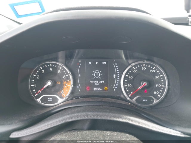 2018 Jeep Renegade Altitude Fwd მანქანა იყიდება აუქციონზე, vin: ZACCJABB9JPH68733, აუქციონის ნომერი: 44882038