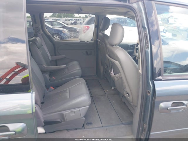 Продажа на аукционе авто 2006 Dodge Grand Caravan Sxt, vin: 2D4GP44L46R828642, номер лота: 44882044