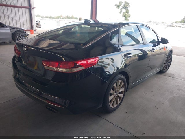 5XXGT4L3XHG139310 KIA Optima Lx