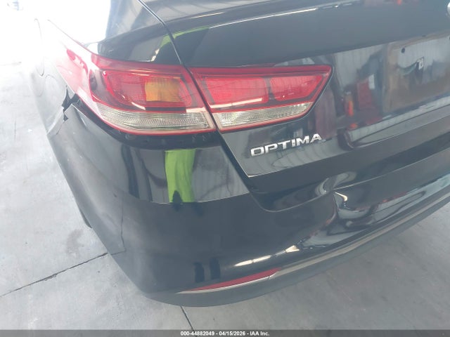 5XXGT4L3XHG139310 KIA Optima Lx