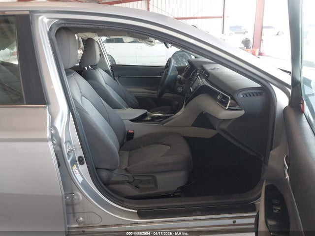 4T1B11HK2JU590306 Toyota CAMRY LE