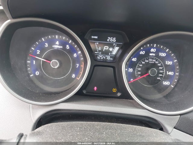 Продажа на аукционе авто 2015 Hyundai Elantra Se, vin: 5NPDH4AE1FH600226, номер лота: 44882097