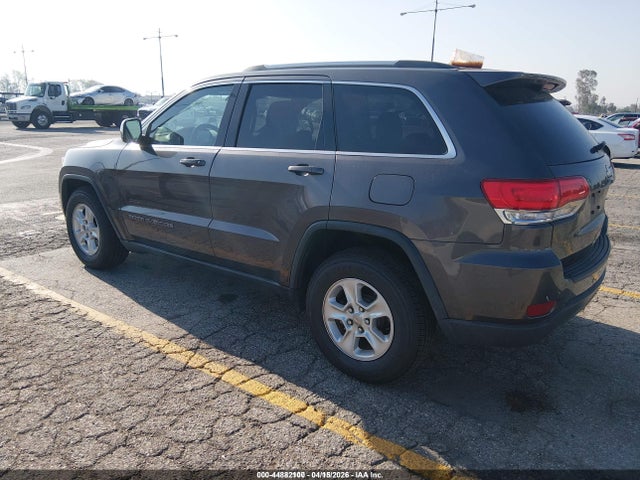 2017 JEEP GRAND CHEROKEE 1C4RJEAGXHC855814 Photo 2