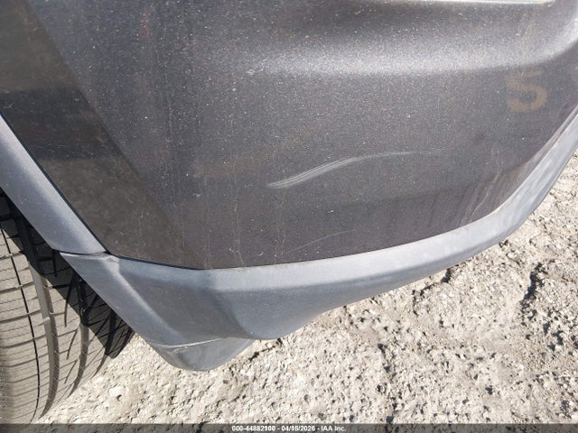 1C4RJEAGXHC855814 Jeep Grand Cherokee Laredo 4x2