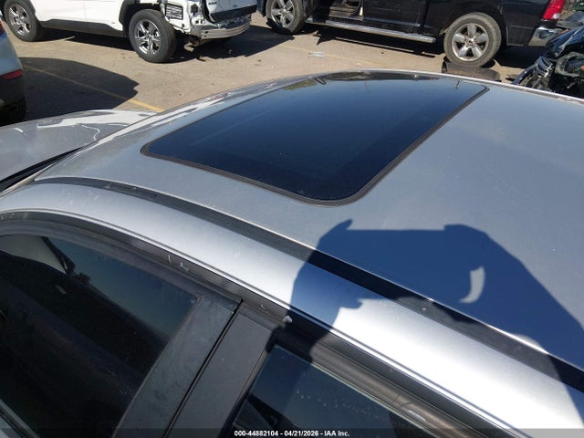 Продажа на аукционе авто 2007 Bmw 328i, vin: WBAVA33547PV67788, номер лота: 44882104