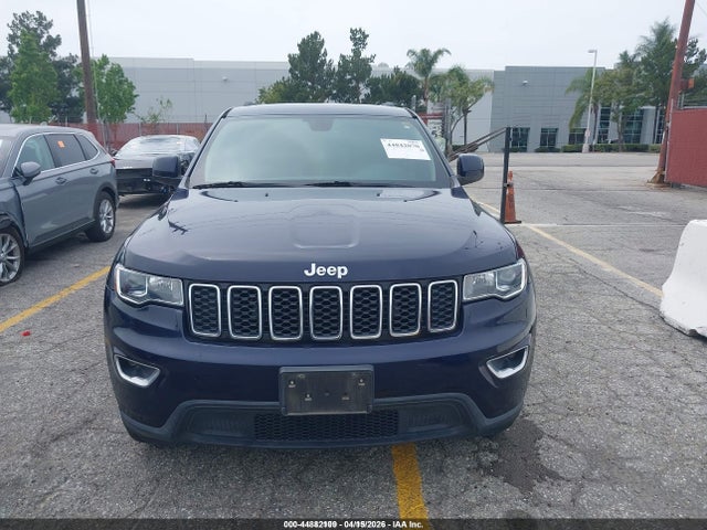 1C4RJEAG2HC855810 Jeep Grand Cherokee Laredo 4x2