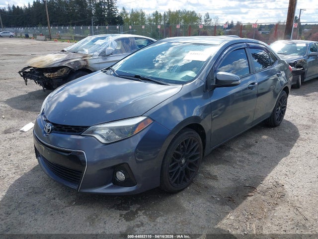 2T1BURHE8FC299818 Toyota Corolla S Premium