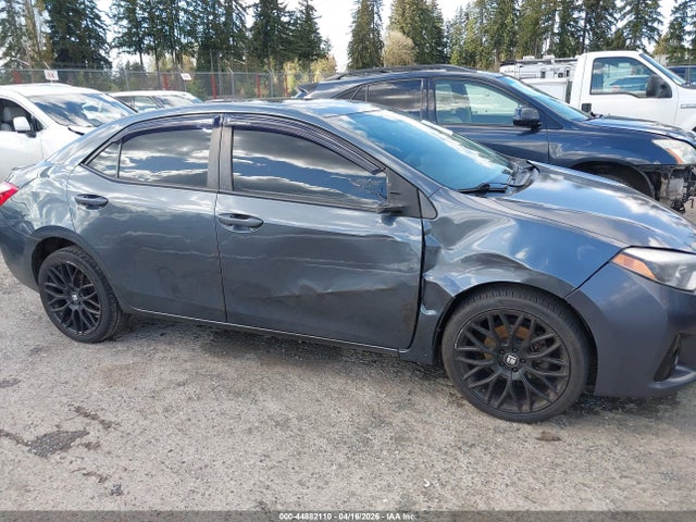 2T1BURHE8FC299818 Toyota Corolla S Premium