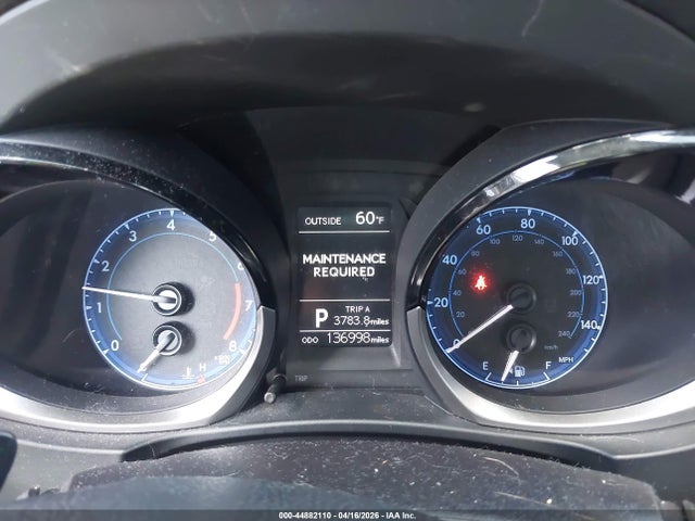 2T1BURHE8FC299818 Toyota Corolla S Premium