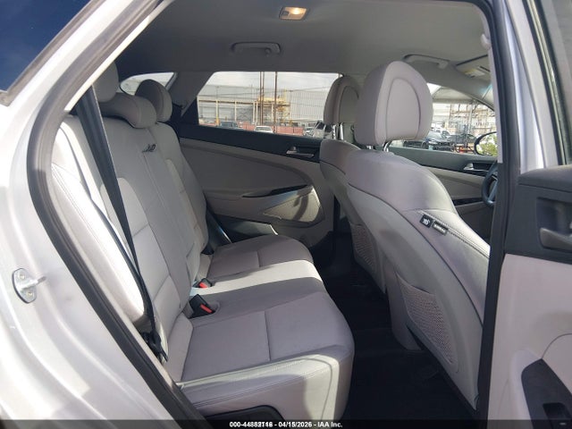 2018 HYUNDAI TUCSON KM8J23A49JU698633 Photo 7