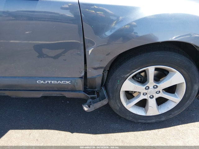 Aukcja sprzedaży 2014 Subaru Outback 2.5i Premium, vin: 4S4BRBCC6E3222396, numer aukcji: 44882139