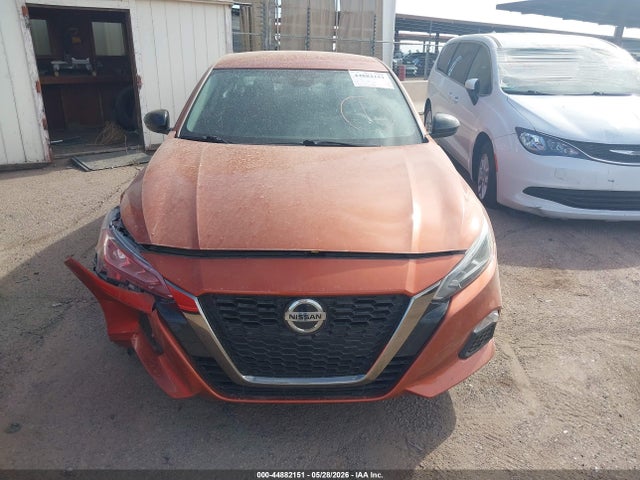 1N4BL4CV6NN349565 Nissan Altima Sr Fwd