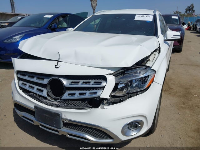WDCTG4EB1KU018216 Mercedes-Benz GLA 250