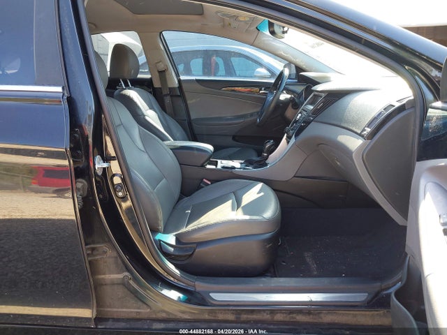 2011 Hyundai Sonata Ltd მანქანა იყიდება აუქციონზე, vin: 5NPEC4ACXBH003040, აუქციონის ნომერი: 44882168